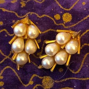 Vintage 1950’s Gold Tone & Faux Pearl Clip Earrings by designer Arthur Pepper